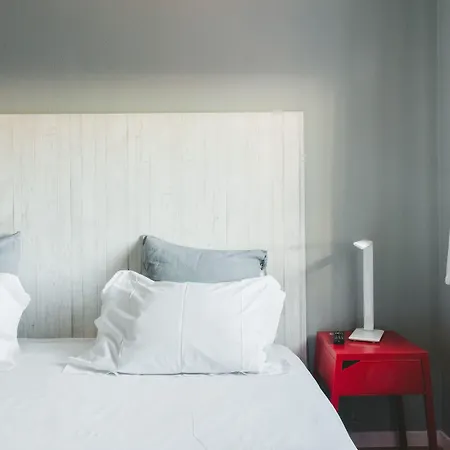 Uptown Couette-café 4*