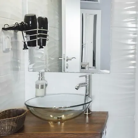 Uptown Bed & Breakfast Lagos